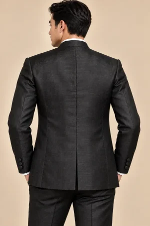1301 Back Coat in black 1